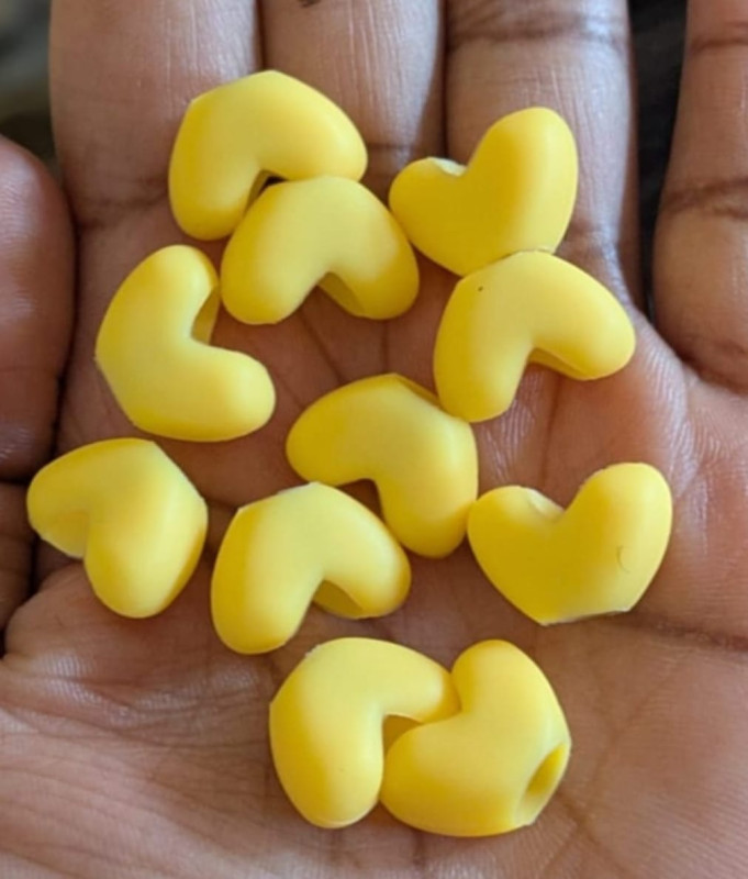 (Mini) Heart Shaped Yellow Beads
